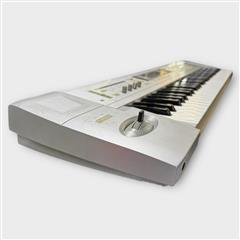 KORG TRITON Le 61 key Synthesizer Keyboard Music Workstation (Read)